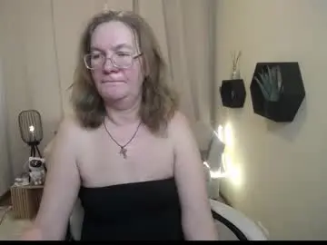 Holymilfa  live sex cam