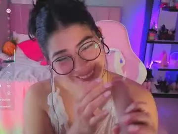 Loaluxury  live sex cam