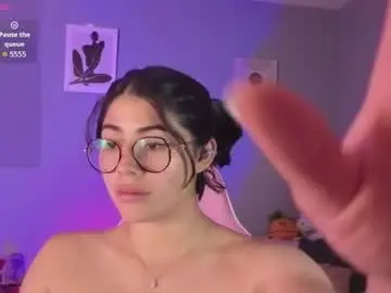 Loaluxury  live sex cam