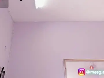 Meeganfoox  live sex cam