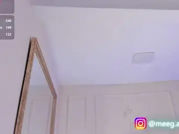 Meeganfoox  live sex cam