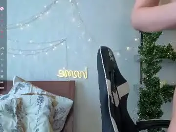Minnietammy  live sex cam