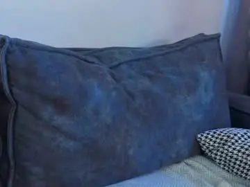 Minnietammy  live sex cam
