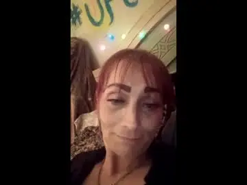 Nikkibadazz  live sex cam