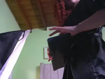 Patty_m  live sex cam