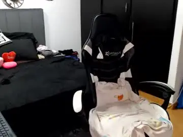 Perlagoloza05  live sex cam