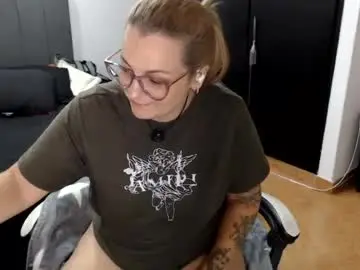 Perlagoloza05  live sex cam