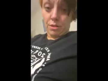 Roughandwet28  live sex cam