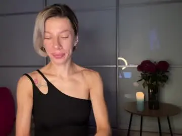 Sirenann  live sex cam