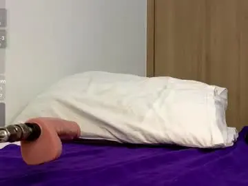 Sop_hie  live sex cam