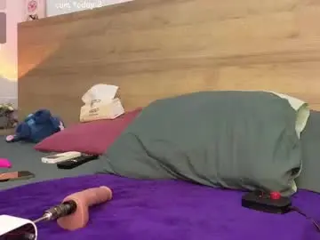 Sop_hie  live sex cam