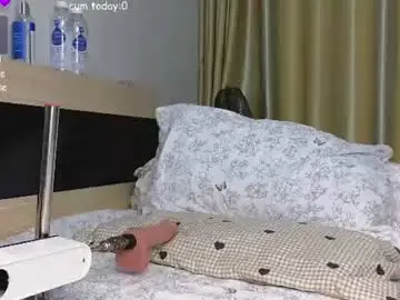 Sop_hie  live sex cam