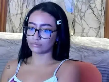 Valkyfoxxx  live sex cam