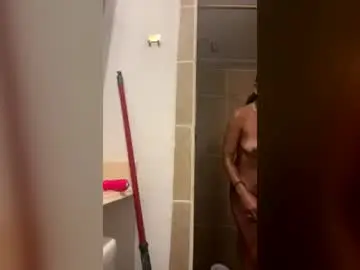 Wetpussy6979265025  live sex cam