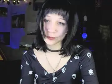 Yourcutegoth  live sex cam