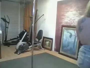 Blonde19beauty  live sex cam