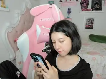 Cherrymafer666  live sex cam