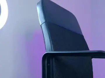 Cristalcornner_  live sex cam