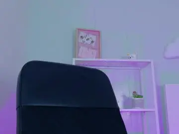 Cristalcornner_  live sex cam