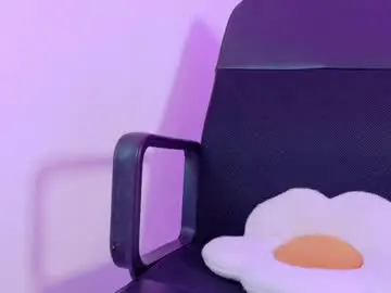 Cristalcornner_  live sex cam