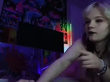 Cutiepiespanks  live sex cam