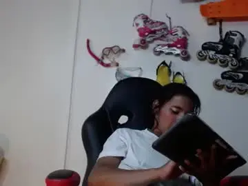 Daliila_queen  live sex cam