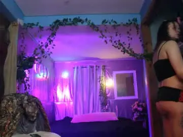 Juicyjayxxx69  live sex cam