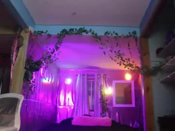 Juicyjayxxx69  live sex cam