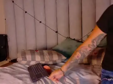 Katyrataylor__  live sex cam