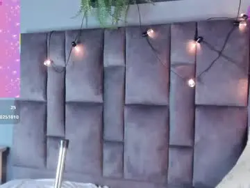 Katyrataylor__  live sex cam