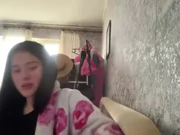 Kishaemmons  live sex cam