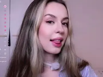 Milky_sofa  live sex cam