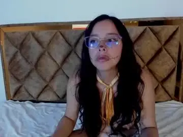 Nellygunnvs  live sex cam