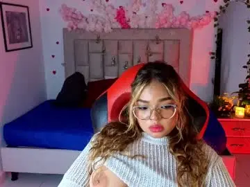 Nyla_fox  live sex cam