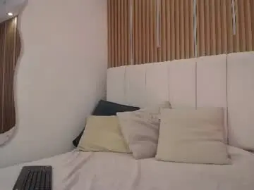 Sensual_kim77  live sex cam
