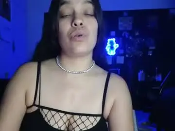 Sweetieslikebutter  live sex cam