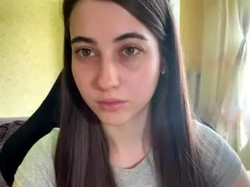 Vickeyrosete  live sex cam