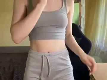 Vickeyrosete  live sex cam