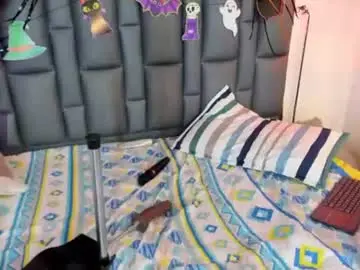 Abbyadams23  live sex cam