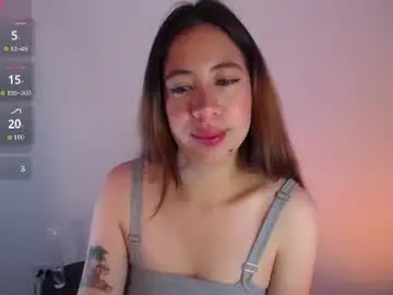 Airi_piercee  live sex cam