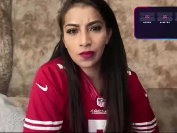 Briellarinella  live sex cam