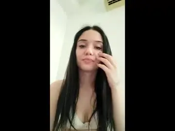Dumitrucristinamaria28  live sex cam