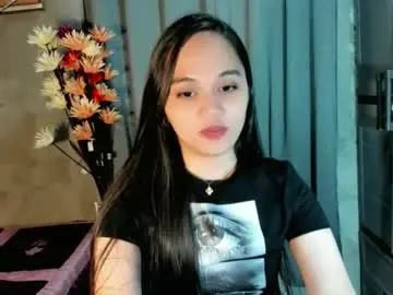 Hilarymolly  live sex cam