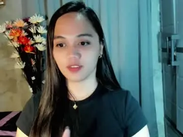 Hilarymolly  live sex cam