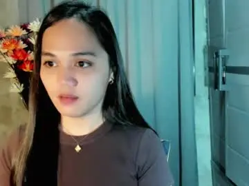 Hilarymolly  live sex cam