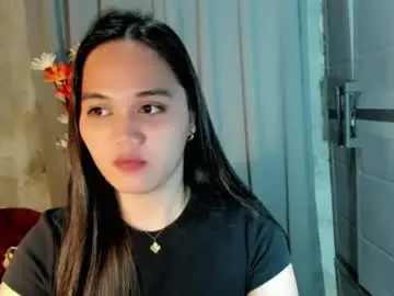 Hilarymolly  live sex cam