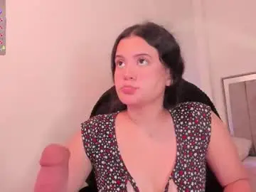 Holly_16  live sex cam