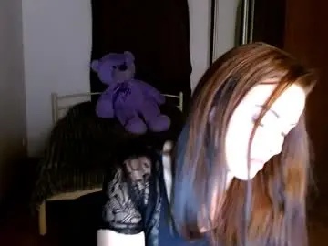 Ivorymuse  live sex cam