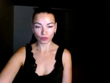 Ivorymuse  live sex cam