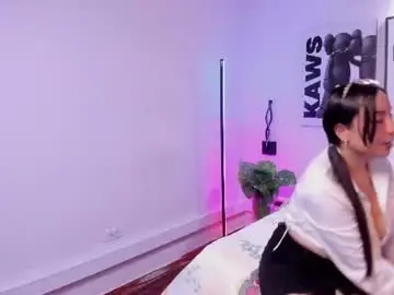 Jesy_moon_  live sex cam